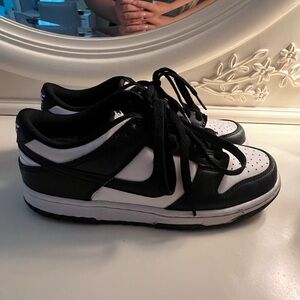 Panda Nike Dunks